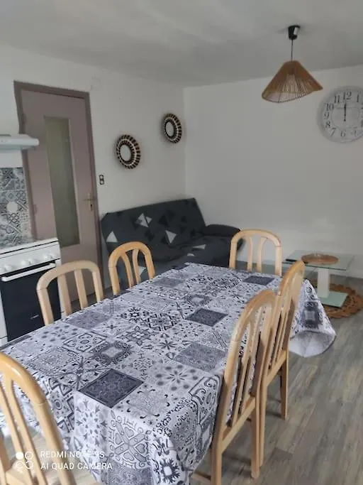 Gite 4 Pers A Rouze Holiday home